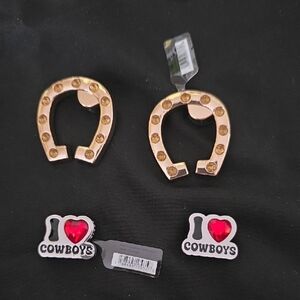 Crocs Jibbitz (4) New Metal Horseshoes and "I Love Cowboys"